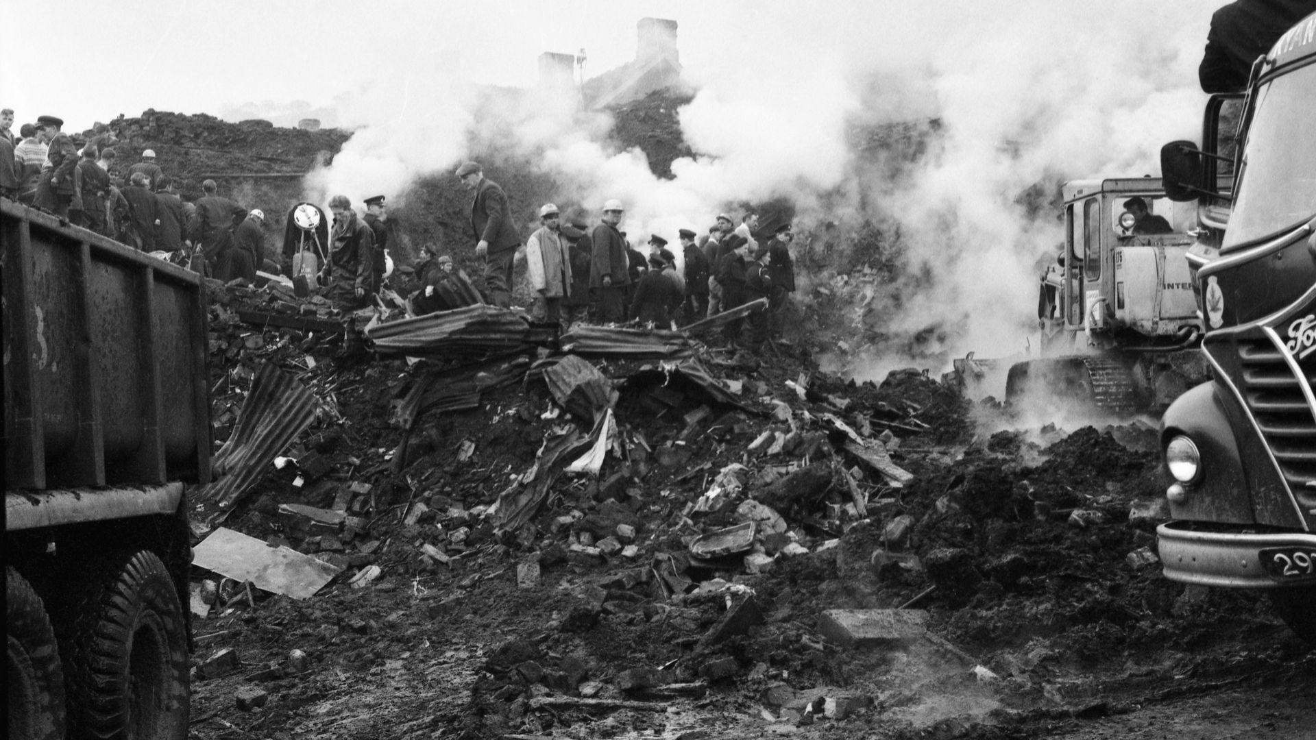 Welsh government can’t guarantee lives won’t be lost in another coal tip disaster like Aberfan