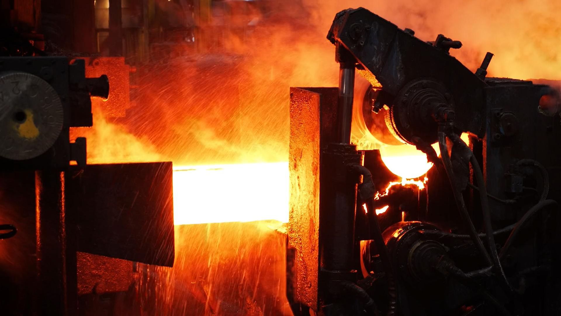 ‘All options’ on table regarding British Steel’s future, chancellor says
