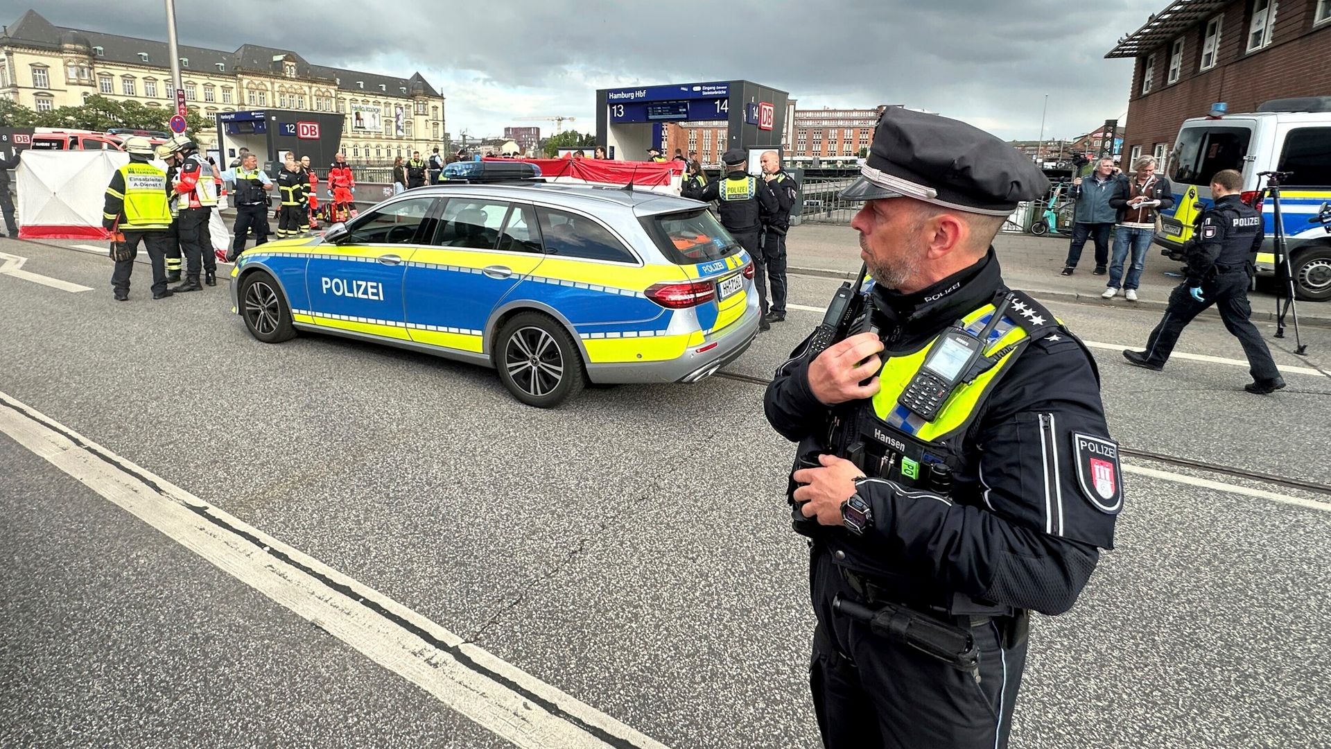 Police launch ‘major operation’ after 12 people injured in knife attack at Hamburg train station