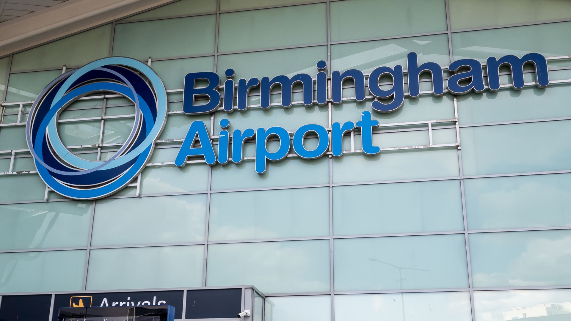 Birmingham Airport runway shut after ‘aircraft incident’