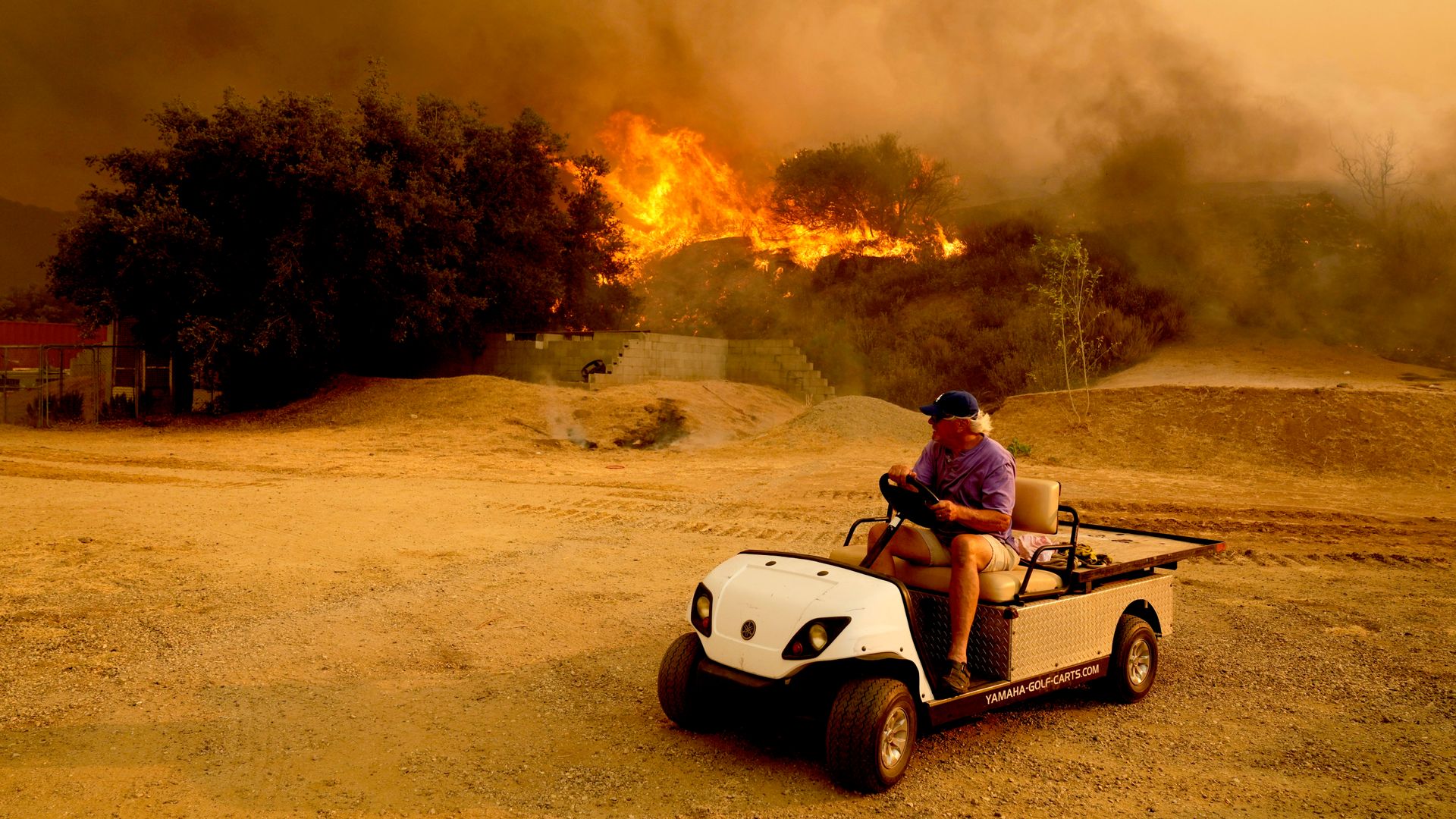 Second California wildfire in a week at ‘zero containment’ – evacuating thousands