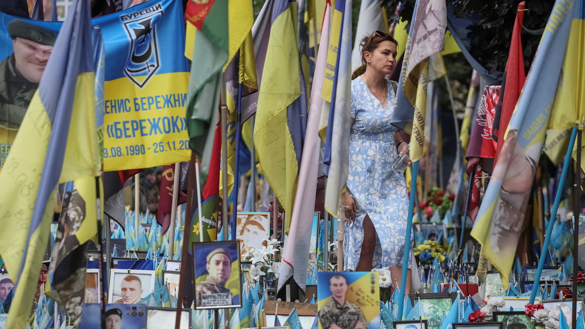 What could a ceasefire between Russia and Ukraine involve?
